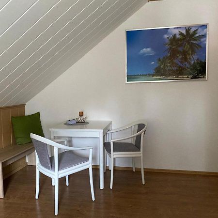 Cozy Apartment In Merlsheim With Garden Nieheim Esterno foto