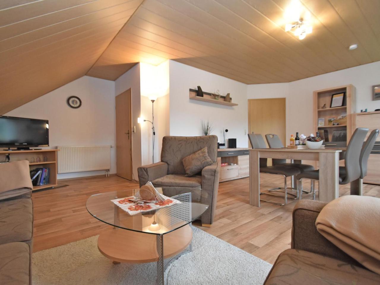 Cozy Apartment In Merlsheim With Garden Nieheim Esterno foto