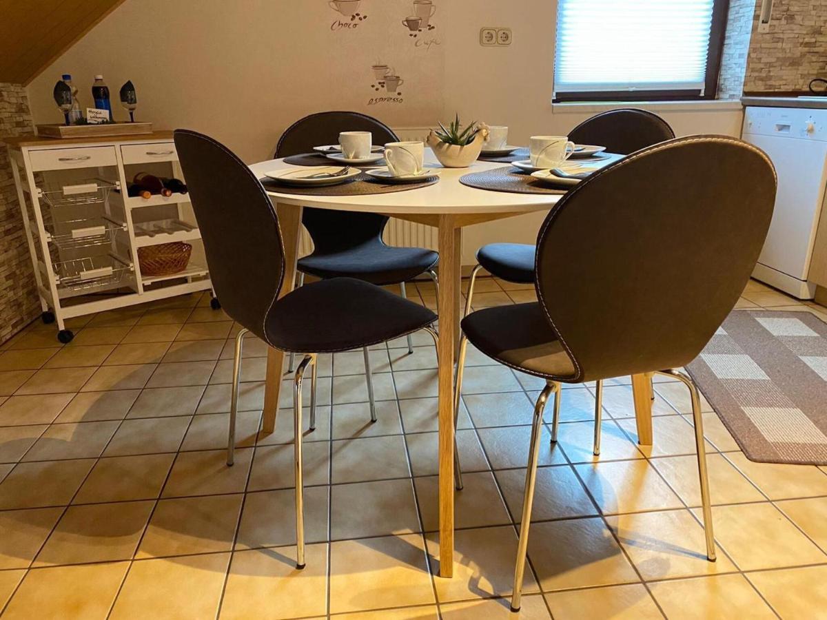 Cozy Apartment In Merlsheim With Garden Nieheim Esterno foto